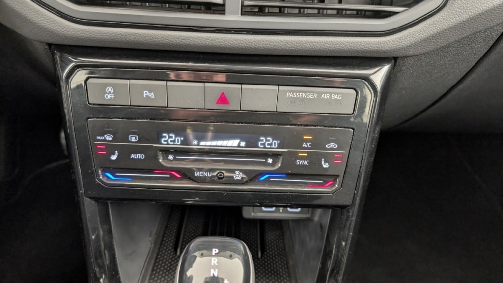 VOLKSWAGEN T-Cross 1.0 TSI 116 Start Stop DSG7 Life Plus - ref: 1-360431 - Photo 20