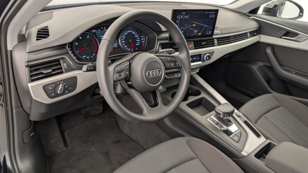 AUDI A4 Avant 35 TDI 163 S tronic 7 Design - ref: 1-360447 - Photo 15