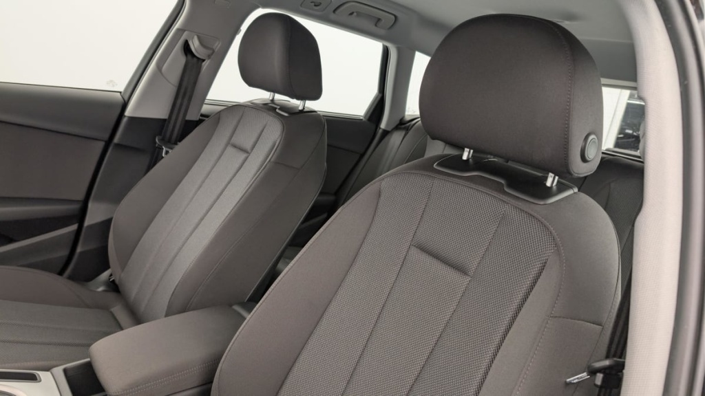 AUDI A4 Avant 35 TDI 163 S tronic 7 Design - ref: 1-360447 - Photo 16