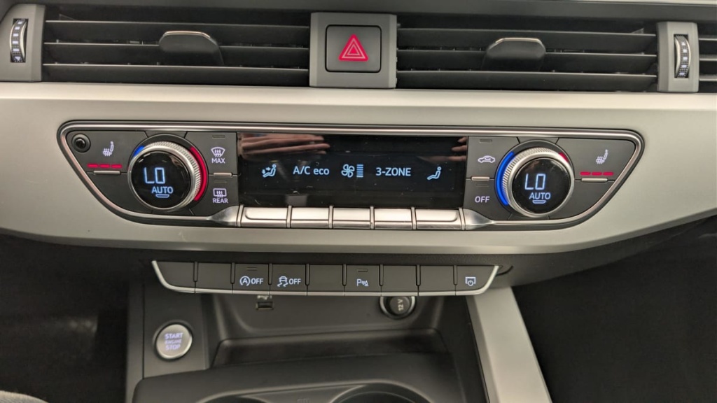 AUDI A4 Avant 35 TDI 163 S tronic 7 Design - ref: 1-360447 - Photo 18