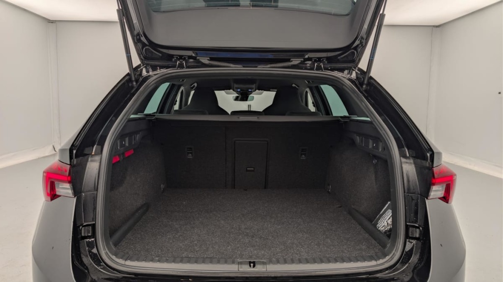 SKODA Octavia Combi 1.4 TSI PHEV iV 204 ch DSG6e Sportline - ref: 1-360510 - Photo 11