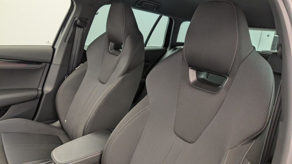 SKODA Octavia Combi 1.4 TSI PHEV iV 204 ch DSG6e Sportline - ref: 1-360510 - Photo 16