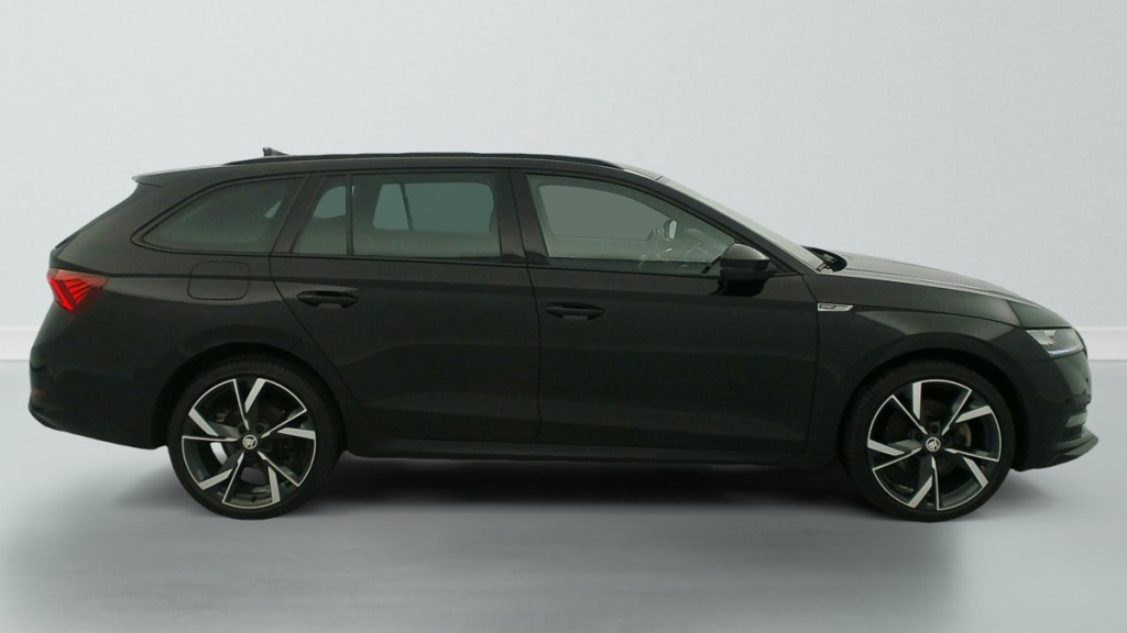 SKODA Octavia Combi 1.4 TSI PHEV iV 204 ch DSG6e Sportline - ref: 1-360510 - Photo 8