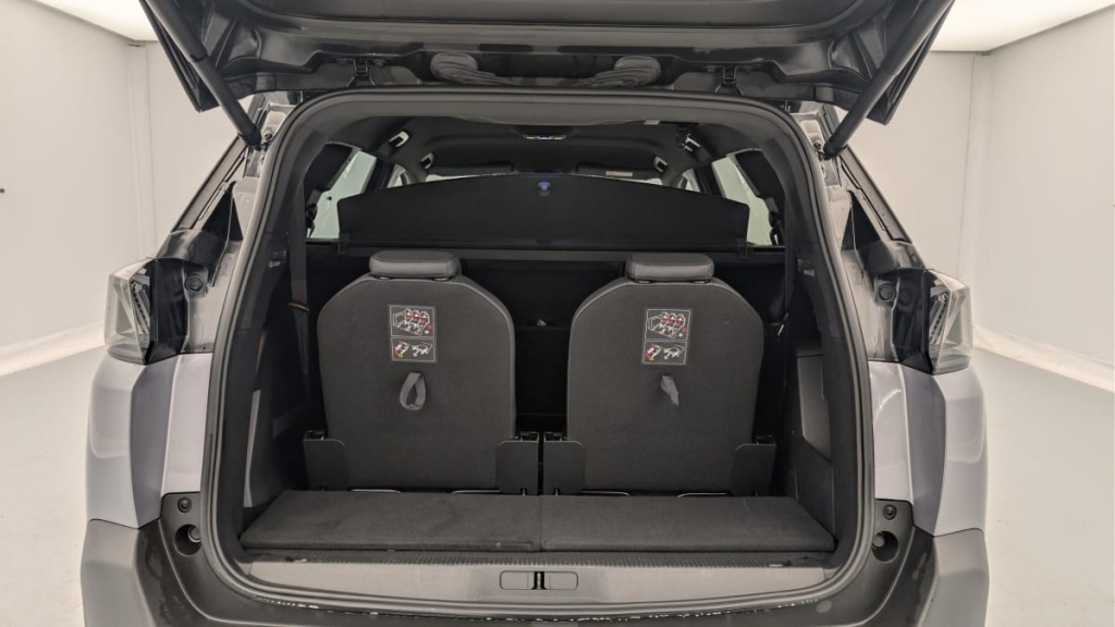 PEUGEOT 5008 Hybrid 136 e-DCS6 GT - ref: 1-360679 - Photo 11