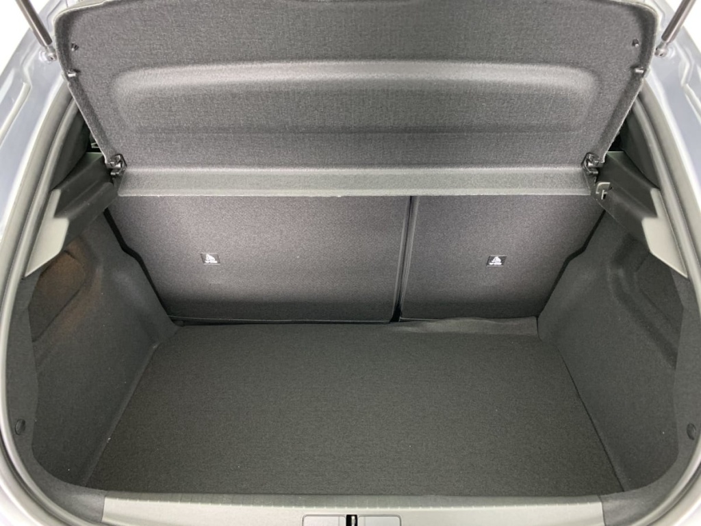 PEUGEOT 208 Hybrid 110 e-DCS6 Allure - ref: 1-360700 - Photo 11