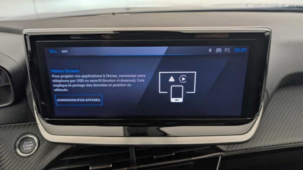 PEUGEOT 2008 Hybrid 136 e-DCS6 Allure - ref: 1-360716 - Photo 19