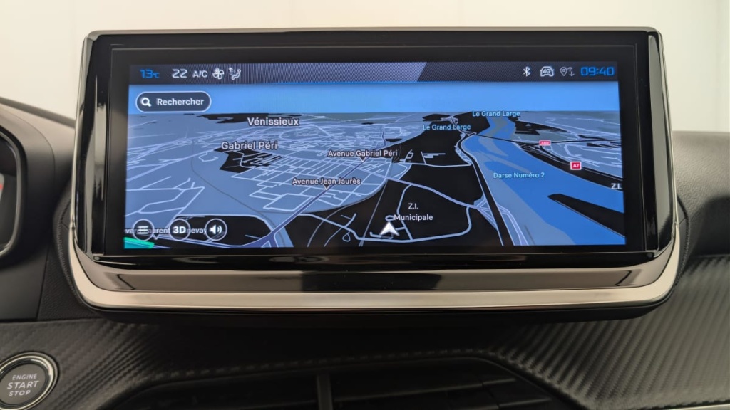 PEUGEOT 2008 Hybrid 136 e-DCS6 Allure - ref: 1-360733 - Photo 17