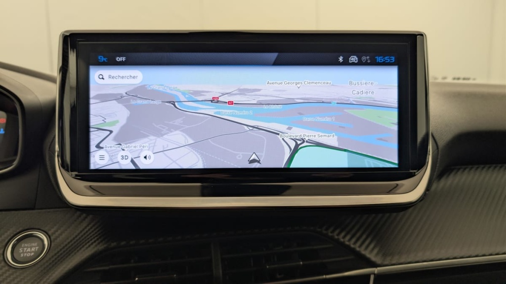 PEUGEOT 2008 Hybrid 136 e-DCS6 Allure - ref: 1-360739 - Photo 17