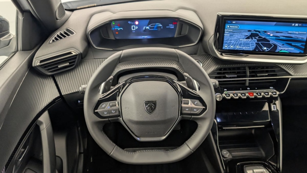 PEUGEOT 2008 Hybrid 136 e-DCS6 Allure - ref: 1-360741 - Photo 14