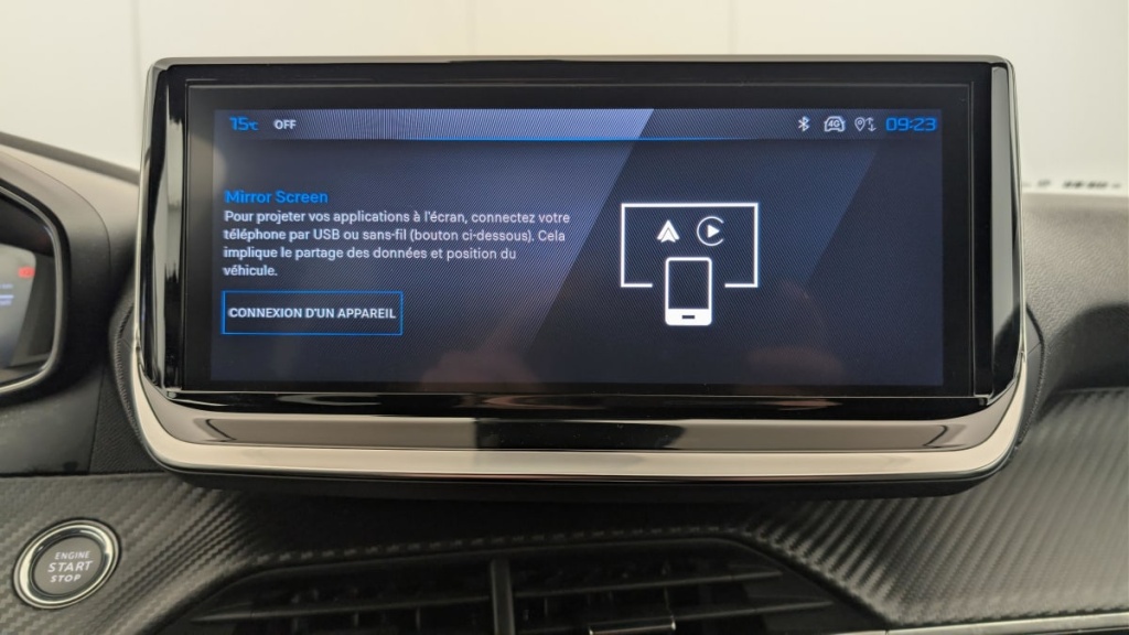 PEUGEOT 2008 Hybrid 136 e-DCS6 Allure - ref: 1-360741 - Photo 19