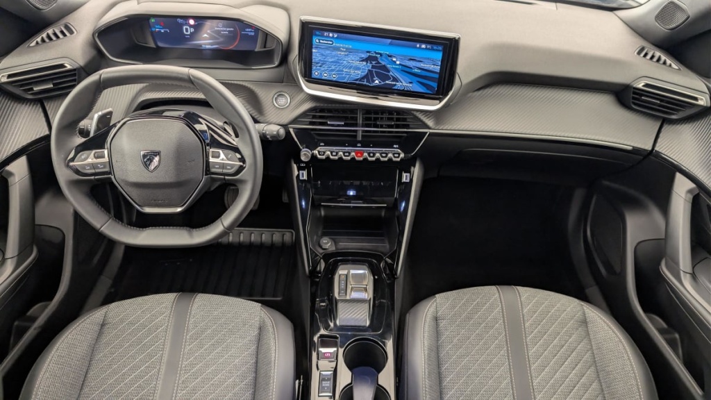 PEUGEOT 2008 Hybrid 136 e-DCS6 Allure - ref: 1-360745 - Photo 13