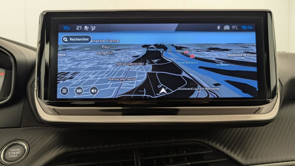 PEUGEOT 2008 Hybrid 136 e-DCS6 Allure - ref: 1-360745 - Photo 17