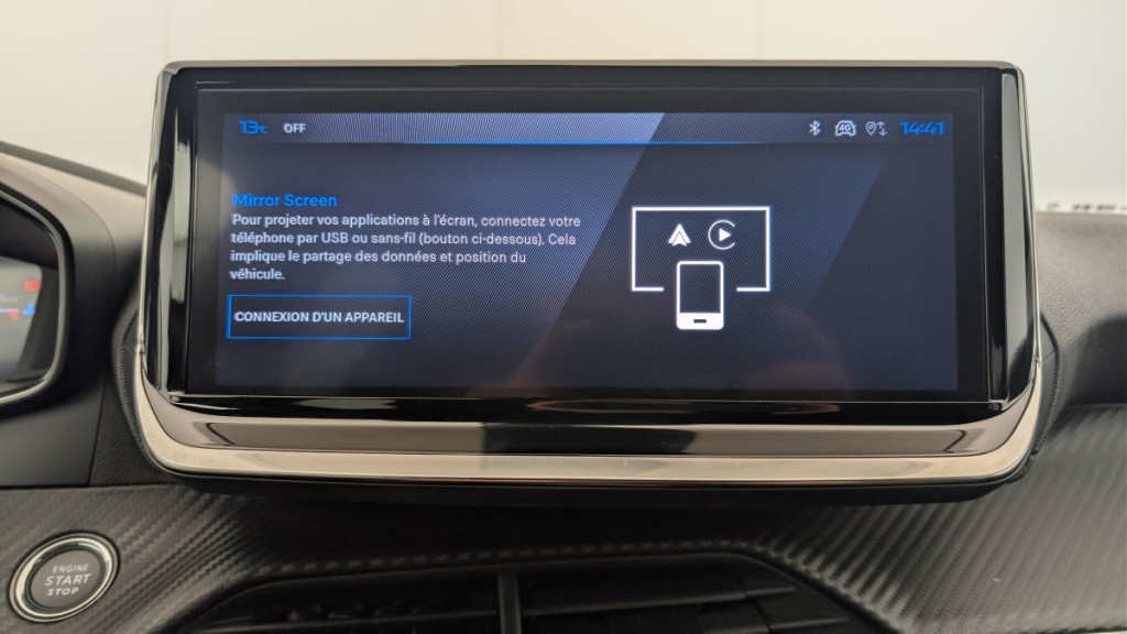 PEUGEOT 2008 Hybrid 136 e-DCS6 Allure - ref: 1-360749 - Photo 19