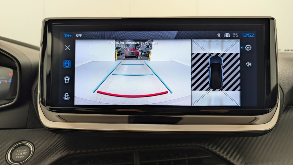 PEUGEOT 2008 Hybrid 136 e-DCS6 Allure - ref: 1-360751 - Photo 18