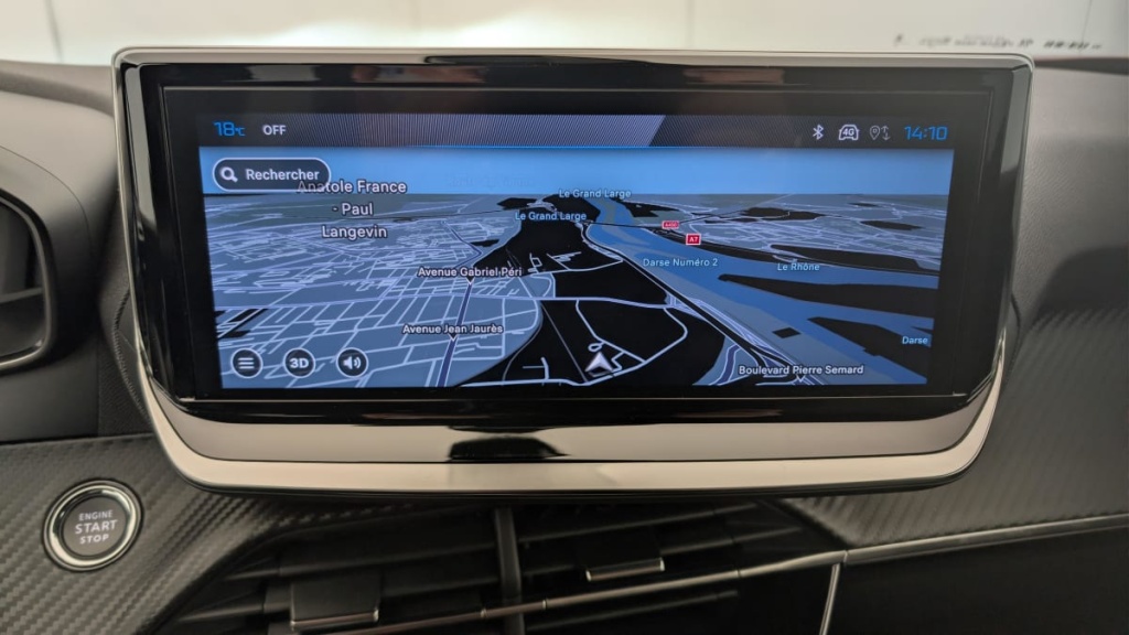 PEUGEOT 2008 Hybrid 136 e-DCS6 Allure - ref: 1-360753 - Photo 17