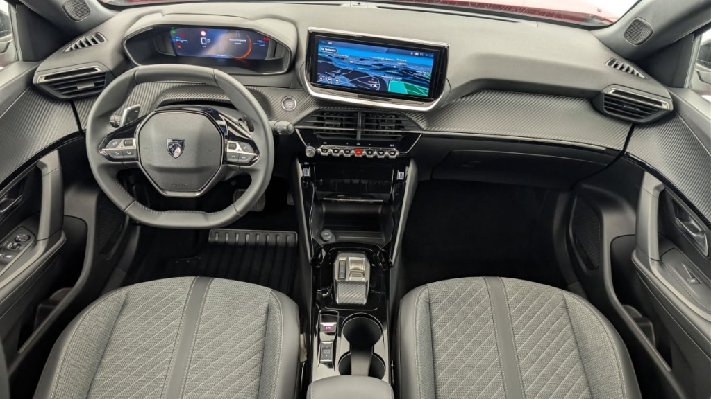 PEUGEOT 2008 Hybrid 136 e-DCS6 Allure - ref: 1-360758 - Photo 13