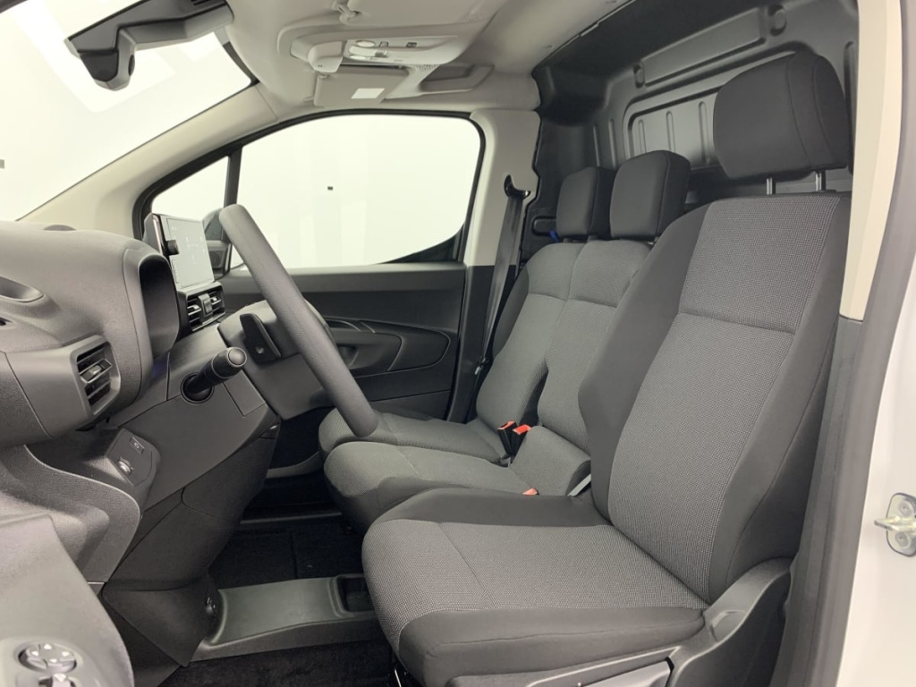 CITROEN Berlingo Van TAILLE XL 950KG BLUEHDI 130 S S EAT8 - ref: 1-360811 - Photo 17