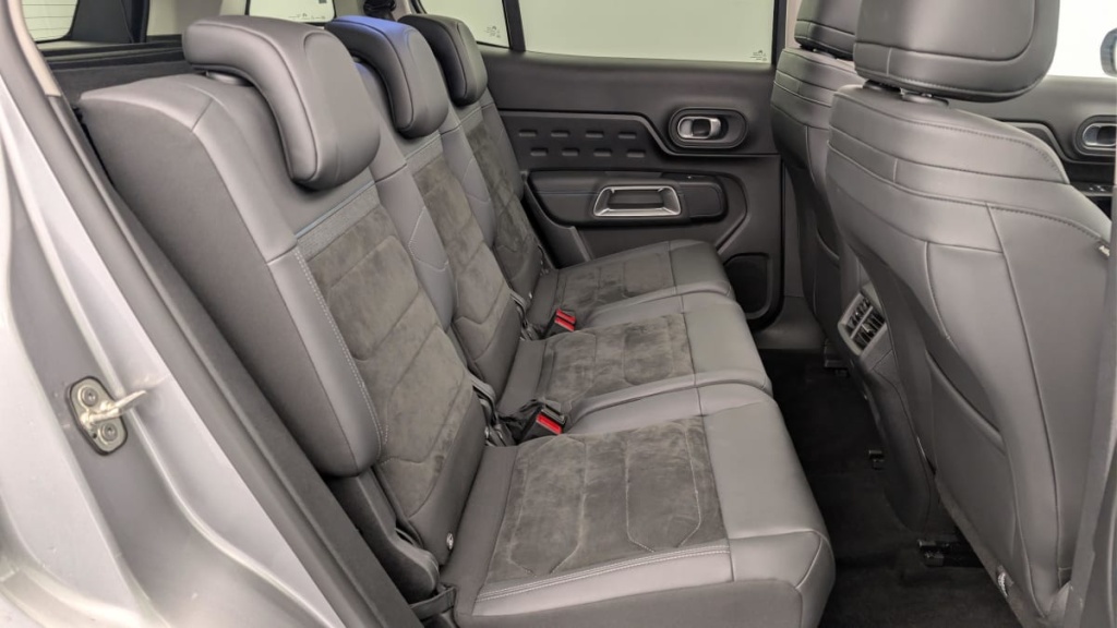 CITROEN C5 Aircross Hybride Rechargeable 225 e-EAT8 Shine - ref: 1-360879 - Photo 10