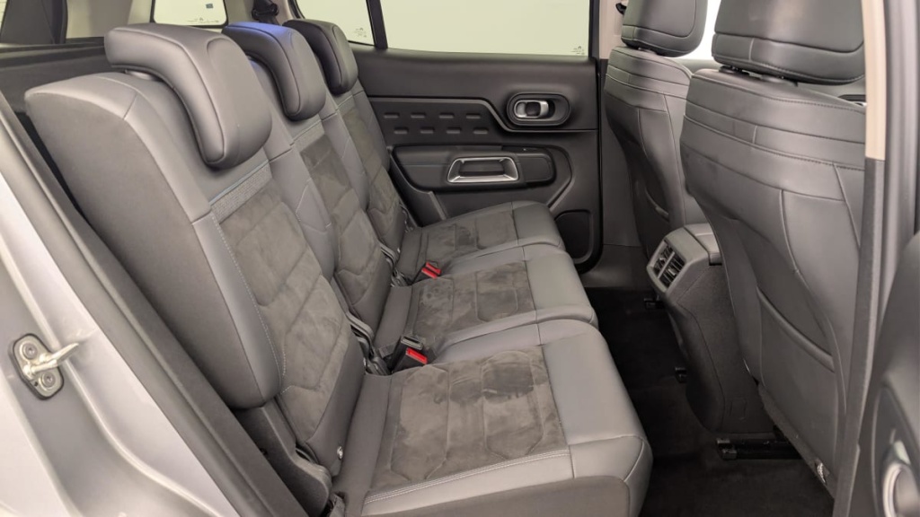 CITROEN C5 Aircross Hybride Rechargeable 225 e-EAT8 Shine - ref: 1-360881 - Photo 10