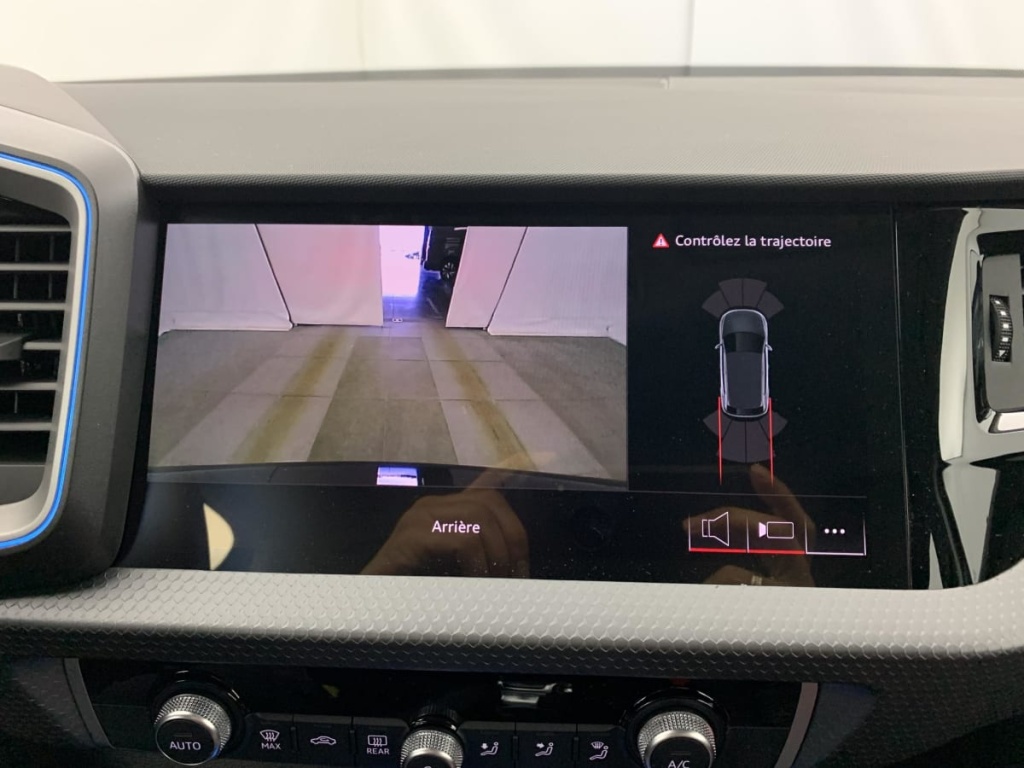 AUDI A1 Sportback 30 TFSI 116 ch S tronic 7 Design - ref: 1-361092 - Photo 17