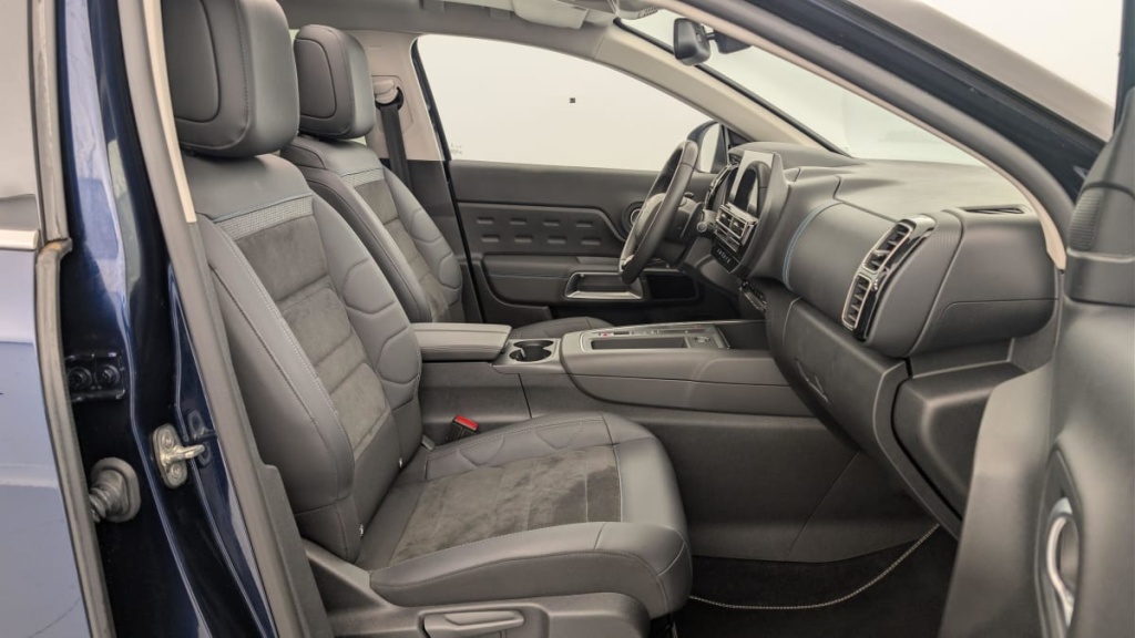 CITROEN C5 Aircross Hybride Rechargeable 225 e-EAT8 Shine - ref: 1-361103 - Photo 9