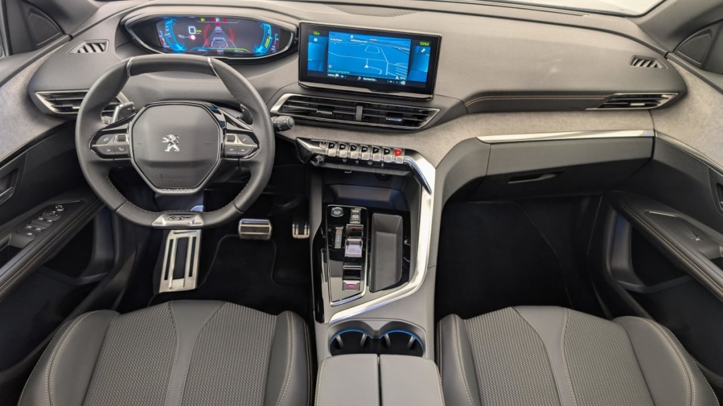 PEUGEOT 3008 Hybrid 225 e-EAT8 GT - ref: 1-361109 - Photo 13