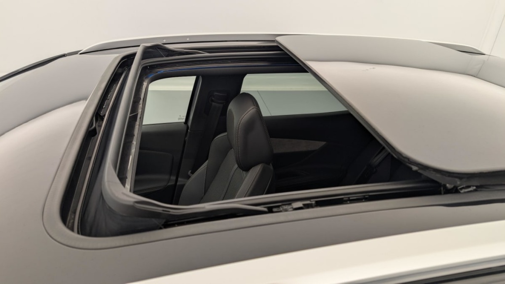 PEUGEOT 3008 Hybrid 225 e-EAT8 GT - ref: 1-361109 - Photo 20