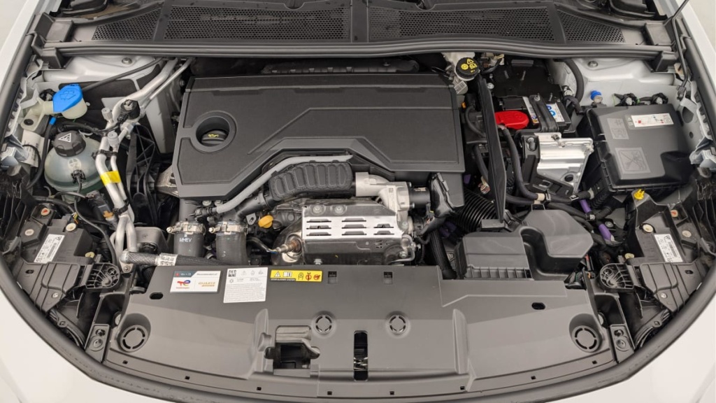 PEUGEOT 408 Hybrid 145 e-DCS6 GT - ref: 1-361112 - Photo 20