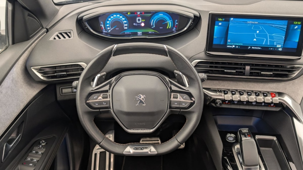 PEUGEOT 3008 Hybrid 225 e-EAT8 GT - ref: 1-361116 - Photo 13