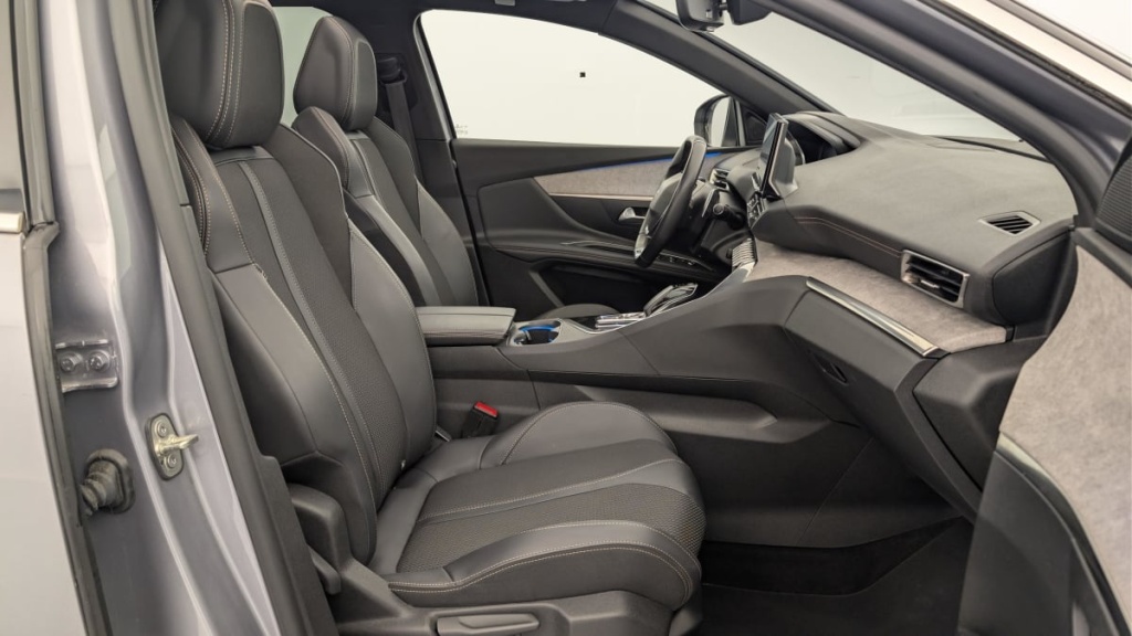 PEUGEOT 3008 Hybrid 225 e-EAT8 GT - ref: 1-361118 - Photo 9