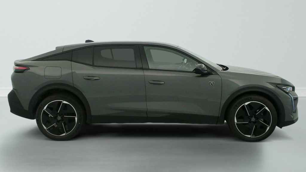 PEUGEOT 408 Hybrid 145 e-DCS6 GT - ref: 1-361148 - Photo 8