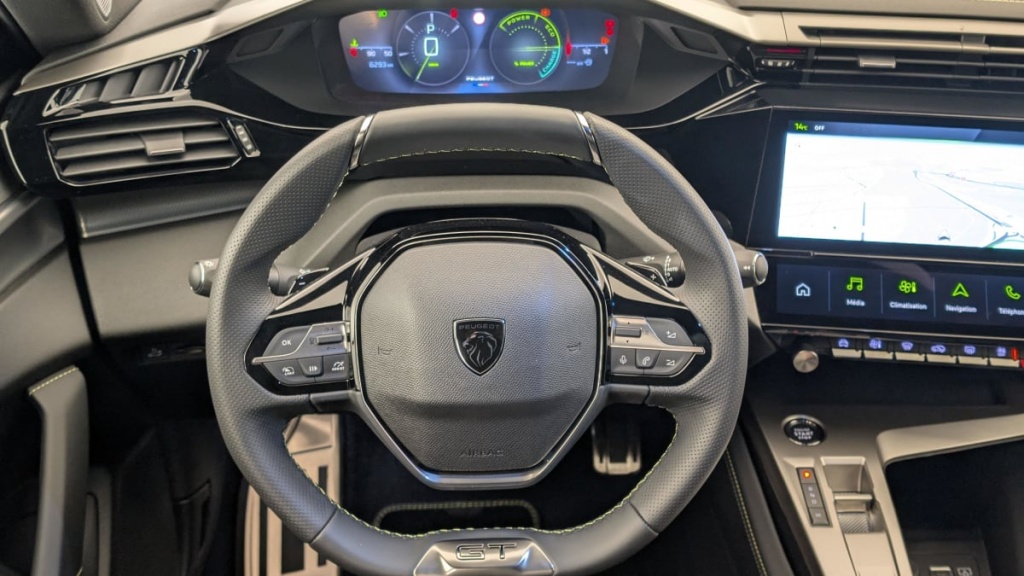 PEUGEOT 408 Hybrid 145 e-DCS6 GT - ref: 1-361149 - Photo 14