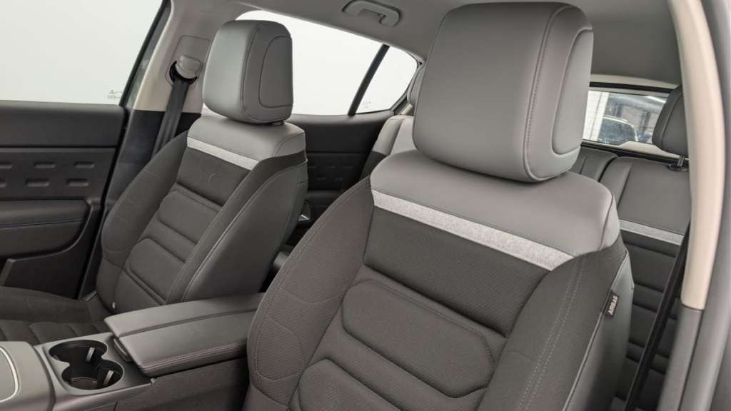 CITROEN C5 Aircross PureTech 130 S S BVM6 Feel - ref: 1-361232 - Photo 16