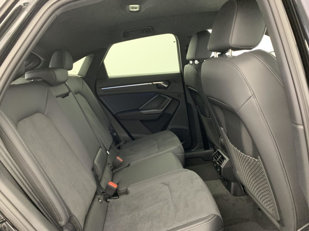 AUDI Q3 Sportback 35 TDI 150 ch S tronic 7 S line plus - ref: 1-361406 - Photo 10