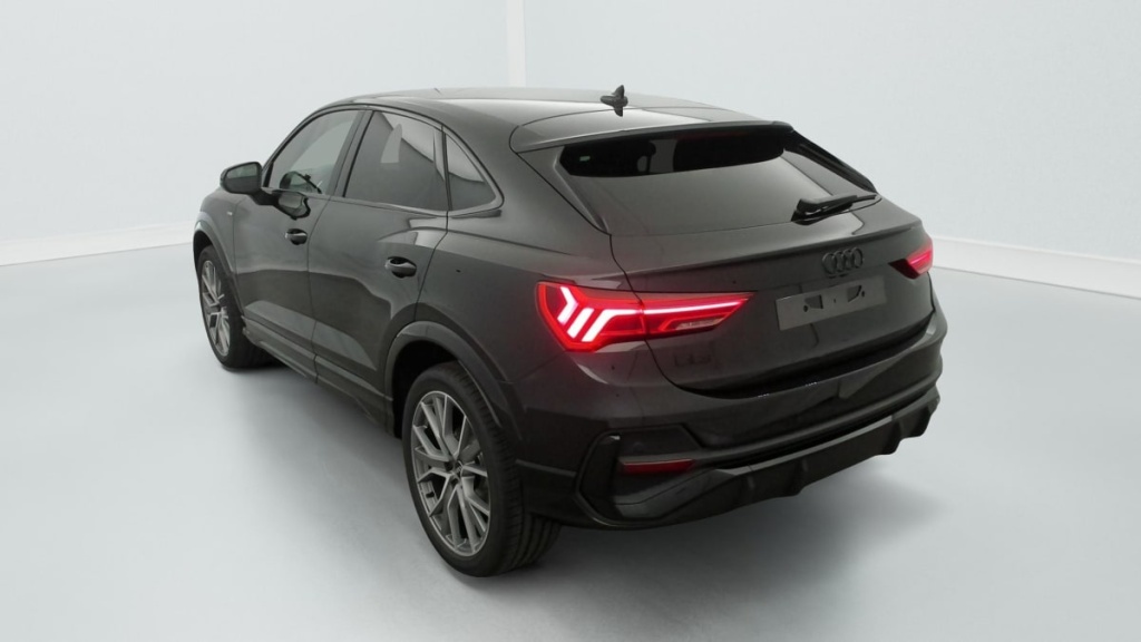 AUDI Q3 Sportback 35 TDI 150 ch S tronic 7 S line plus - ref: 1-361406 - Photo 5