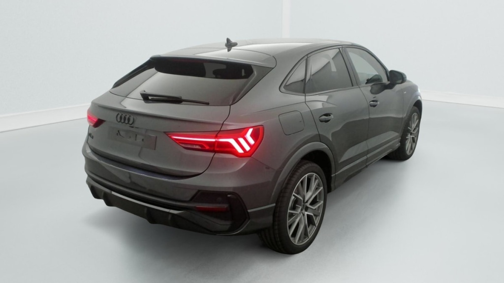 AUDI Q3 Sportback 35 TDI 150 ch S tronic 7 S line plus - ref: 1-361409 - Photo 7