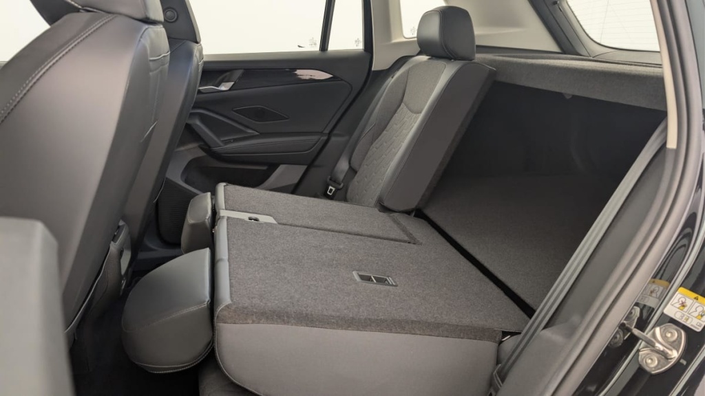 VOLKSWAGEN Tiguan 1.5 eTSI 131ch DSG7 Life Plus - ref: 1-361585 - Photo 12