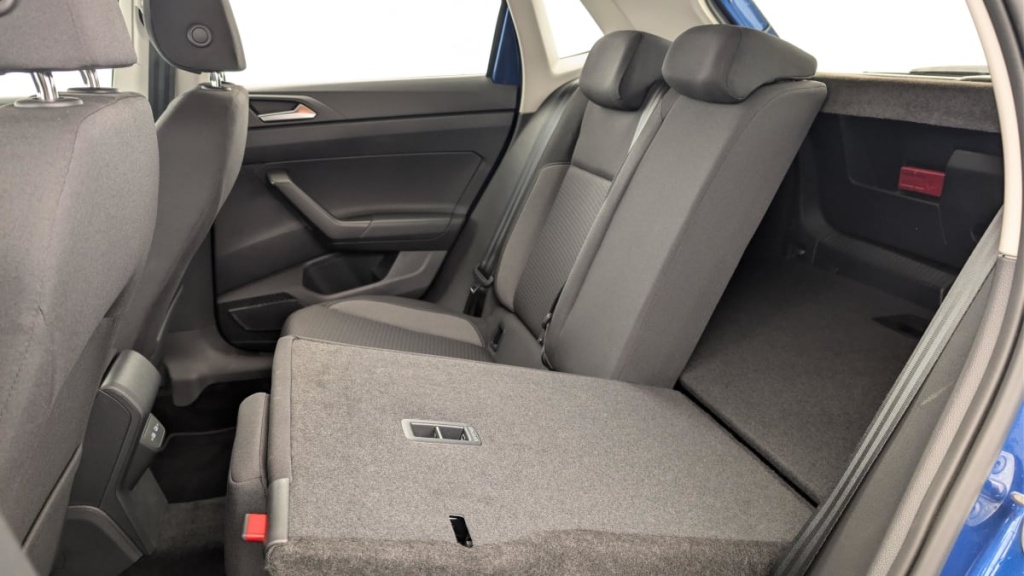 VOLKSWAGEN Polo 1.0 80 S S BVM5 - ref: 1-361675 - Photo 12