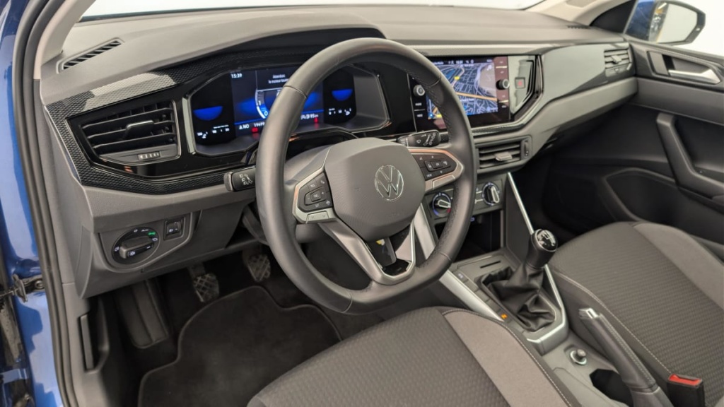 VOLKSWAGEN Polo 1.0 80 S S BVM5 - ref: 1-361675 - Photo 15