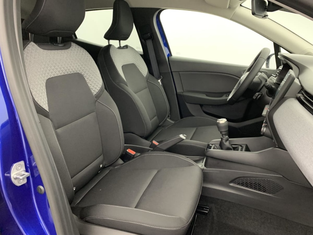 RENAULT Clio BLUE DCI 100 CH GSR2 EVOLUTION - ref: 1-361822 - Photo 9