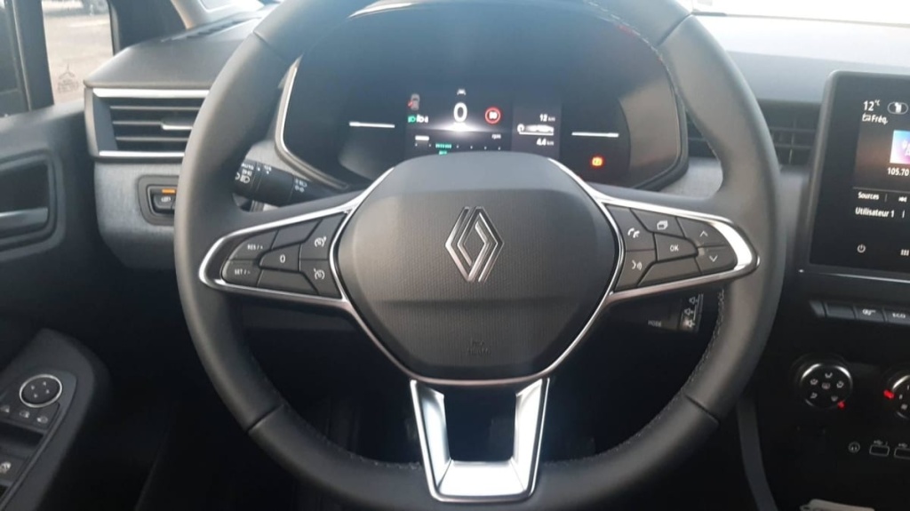 RENAULT Clio BLUE DCI 100 CH GSR2 EVOLUTION - ref: 1-361848 - Photo 14