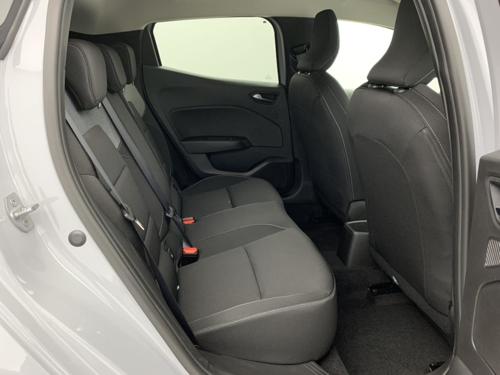 RENAULT Clio BLUE DCI 100 CH GSR2 EVOLUTION - ref: 1-361920 - Photo 10