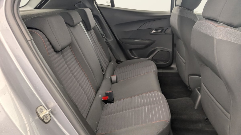 PEUGEOT 2008 PureTech 130 S S EAT8 Active Pack - ref: 1-361999 - Photo 10