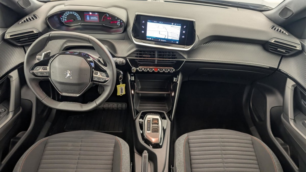 PEUGEOT 2008 PureTech 130 S S EAT8 Active Pack - ref: 1-361999 - Photo 13