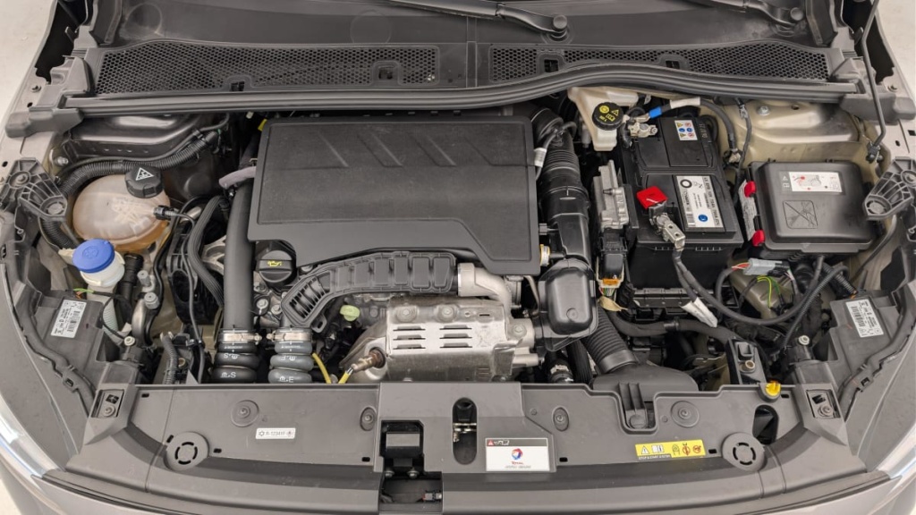 PEUGEOT 208 PureTech 100 S S BVM6 Allure Pack - ref: 1-362038 - Photo 20