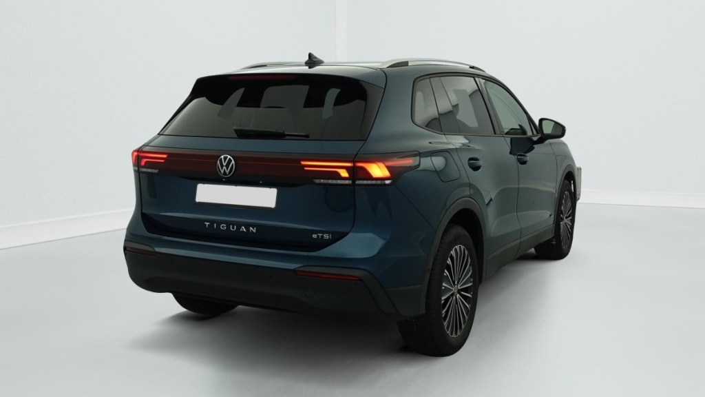 VOLKSWAGEN Tiguan 1.5 ETSI 150CV DSG7 LIFE PLUS - ref: 1-362054 - Photo 7