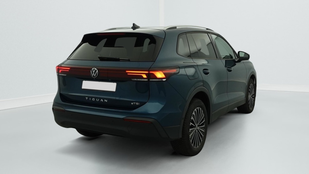 VOLKSWAGEN Tiguan 1.5 ETSI 150CV DSG7 LIFE PLUS - ref: 1-362055 - Photo 7