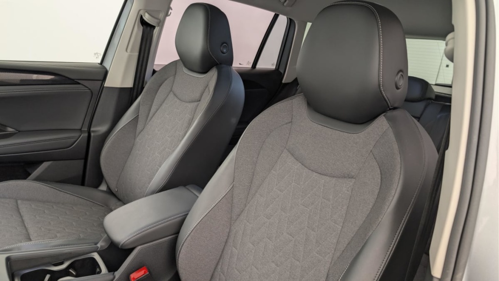 VOLKSWAGEN Tiguan 1.5 ETSI 150CV DSG7 LIFE PLUS - ref: 1-362056 - Photo 16