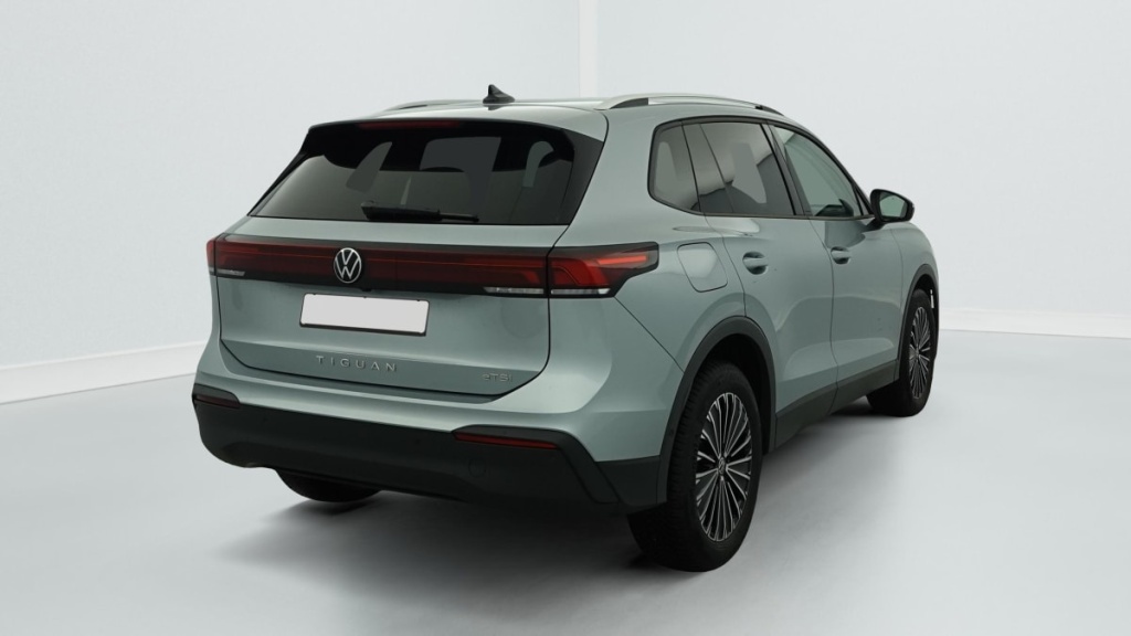 VOLKSWAGEN Tiguan 1.5 ETSI 150CV DSG7 LIFE PLUS - ref: 1-362056 - Photo 7