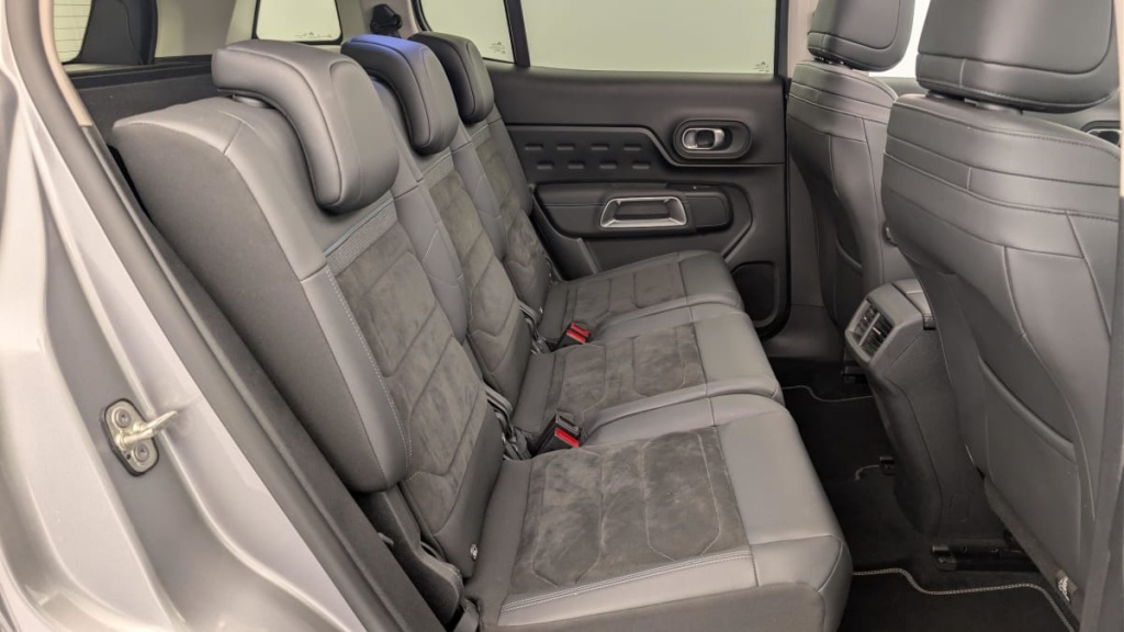 CITROEN C5 Aircross Hybride Rechargeable 225 e-EAT8 Shine - ref: 1-362070 - Photo 10